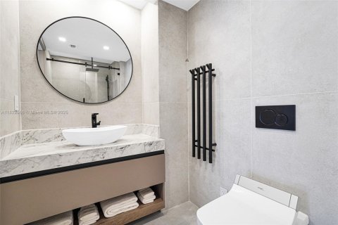 Condominio en alquiler en Hollywood, Florida, 2 dormitorios, 210.61 m2 № 1938063 - foto 14