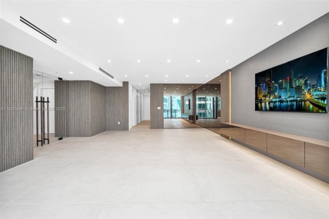 Condo in Hollywood, Florida, 2 bedrooms  № 1938063 - photo 3