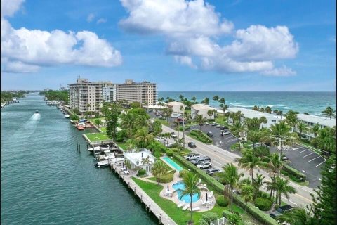 Condo in Hillsboro Beach, Florida, 1 bedroom № 2260422