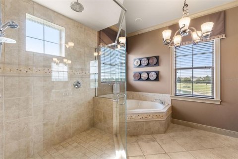 Villa ou maison à vendre à Kissimmee, Floride: 4 chambres, 341.69 m2 № 2406675 - photo 29