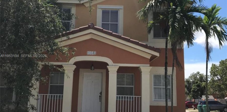 Таунхаус в Хомстед, Флорида 4 спальни, 154.31м2 № 2009060