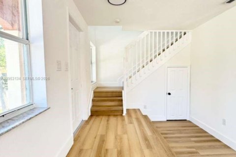 Adosado en venta en Homestead, Florida, 4 dormitorios, 154.31 m2 № 2009060 - foto 9