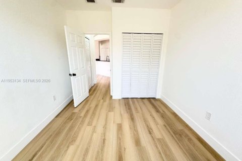 Adosado en venta en Homestead, Florida, 4 dormitorios, 154.31 m2 № 2009060 - foto 29