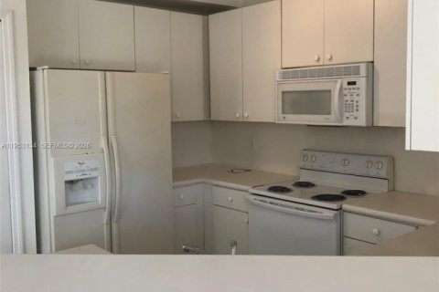 Купить таунхаус в Хомстед, Флорида 4 спальни, 154.31м2, № 2009060 - фото 6