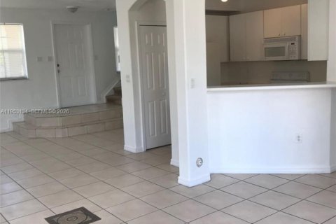 Купить таунхаус в Хомстед, Флорида 4 спальни, 154.31м2, № 2009060 - фото 4