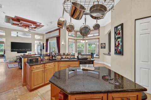 House in Davie, Florida 5 bedrooms, 368.26 sq.m. № 1929602 - photo 22