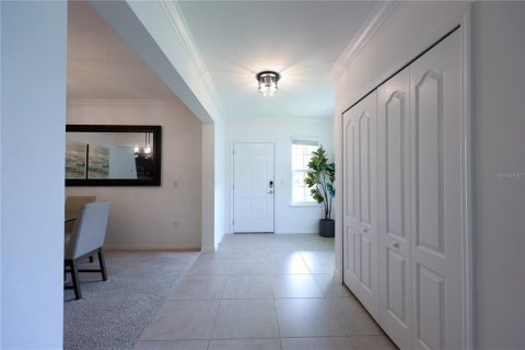 House in Leesburg, Florida 3 bedrooms, 159.14 sq.m. № 2200207 - photo 7