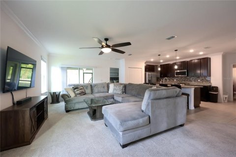 House in Leesburg, Florida 3 bedrooms, 159.14 sq.m. № 2200207 - photo 5