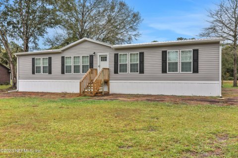Villa ou maison à vendre à Callahan, Floride: 4 chambres, 162.58 m2 № 850877 - photo 1