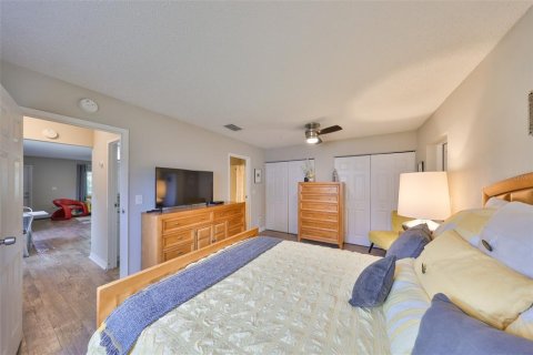 Condominio en venta en Sun City Center, Florida, 1 dormitorio, 76.18 m2 № 1573852 - foto 16
