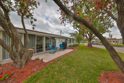 Condominio en venta en Sun City Center, Florida, 1 dormitorio, 76.18 m2 № 1573852 - foto 22