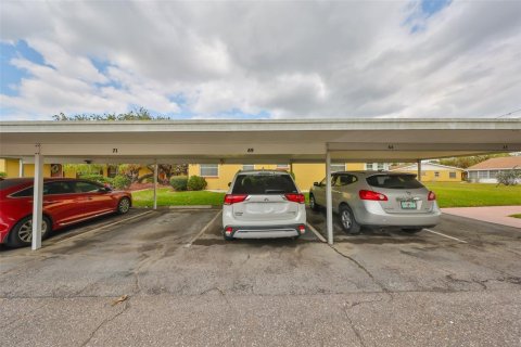 Condominio en venta en Sun City Center, Florida, 1 dormitorio, 76.18 m2 № 1573852 - foto 27