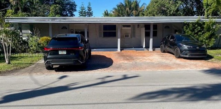 Apartamento en Hallandale Beach, Florida 1 dormitorio № 2057545