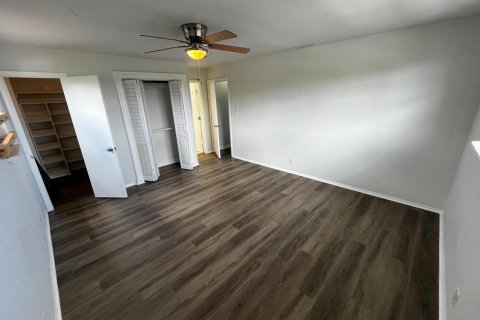 House in West Palm Beach, Florida 4 rooms, 165.18 sq.m. № 2387250 - photo 28