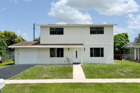 House in West Palm Beach, Florida 4 rooms, 165.18 sq.m. № 2387250
