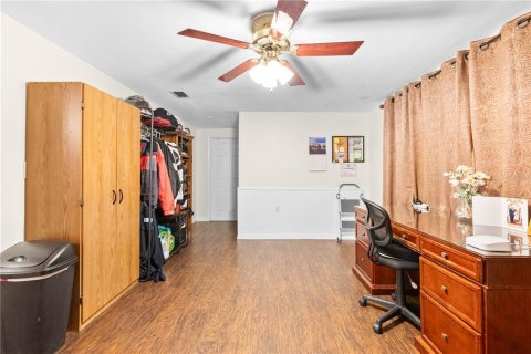 House in New Port Richey, Florida 2 bedrooms, 104.52 sq.m. № 1414262 - photo 13
