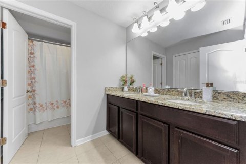 House in Trinity, Florida 5 bedrooms, 300.26 sq.m. № 1771199 - photo 16