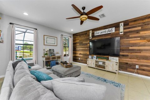House in Trinity, Florida 5 bedrooms, 300.26 sq.m. № 1771199 - photo 4