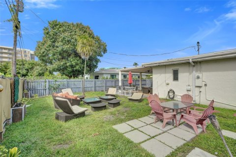 Casa en venta en North Bay Village, Florida, 4 dormitorios, 146.23 m2 № 2056431 - foto 20