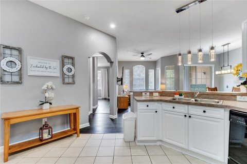 Copropriété à vendre à Davenport, Floride: 4 chambres, 156.82 m2 № 2224998 - photo 9