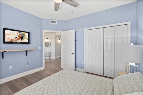 Condo in Daytona Beach Shores, Florida, 3 bedrooms  № 1723819 - photo 16