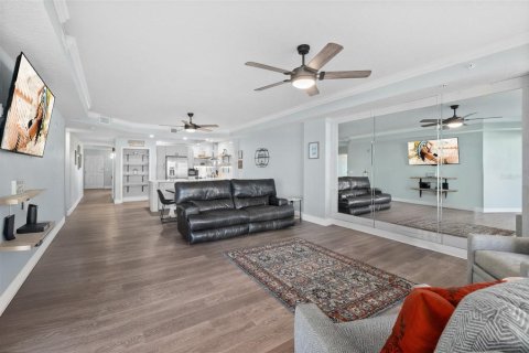 Condo in Daytona Beach Shores, Florida, 3 bedrooms  № 1723819 - photo 28