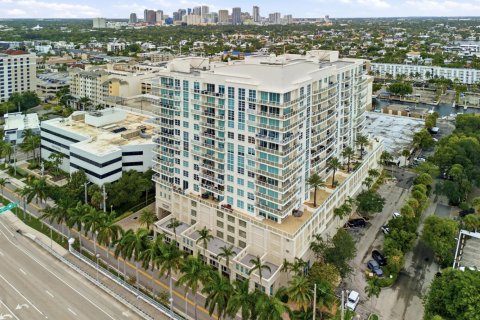 Condo in Fort Lauderdale, Florida, 2 bedrooms  № 2352801
