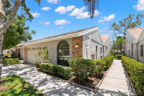 House in Palm Harbor, Florida 3 bedrooms, 154.12 sq.m. № 1847963 - photo 4