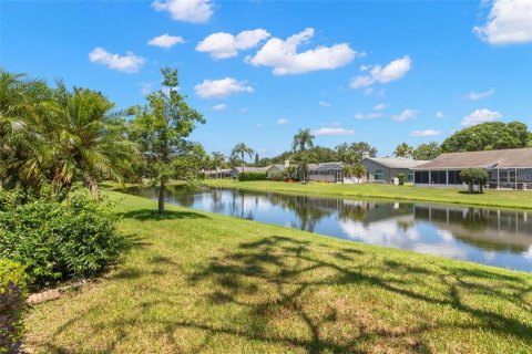House in Palm Harbor, Florida 3 bedrooms, 154.12 sq.m. № 1847963 - photo 22