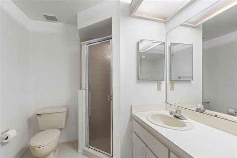 House in Palm Harbor, Florida 3 bedrooms, 154.12 sq.m. № 1847963 - photo 14