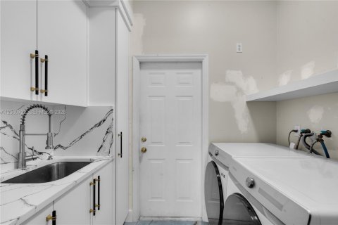 Villa ou maison à louer à Wellington, Floride: 3 chambres, 179.21 m2 № 2270261 - photo 28
