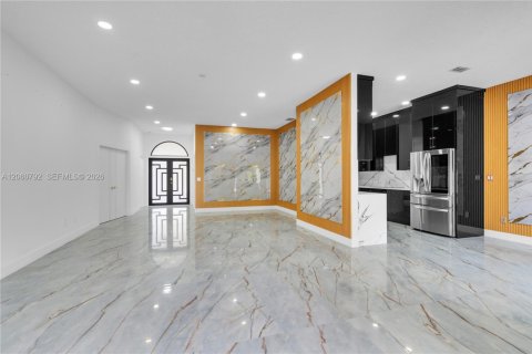 Villa ou maison à louer à Wellington, Floride: 3 chambres, 179.21 m2 № 2270261 - photo 12