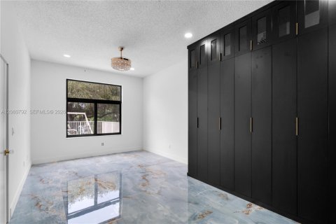 Villa ou maison à louer à Wellington, Floride: 3 chambres, 179.21 m2 № 2270261 - photo 18
