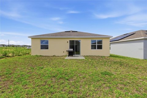 Villa ou maison à louer à Haines City, Floride: 3 chambres, 142.23 m2 № 2416258 - photo 2