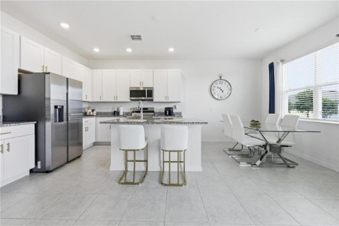 Villa ou maison à louer à Haines City, Floride: 3 chambres, 142.23 m2 № 2416258 - photo 4