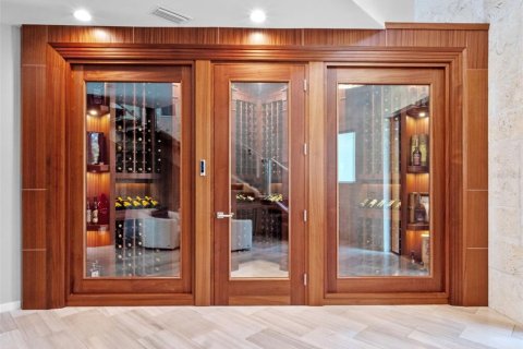 Купить виллу или дом в Нью-Смирна-Бич, Флорида 9 комнат, 768.95м2, № 2212420 - фото 20