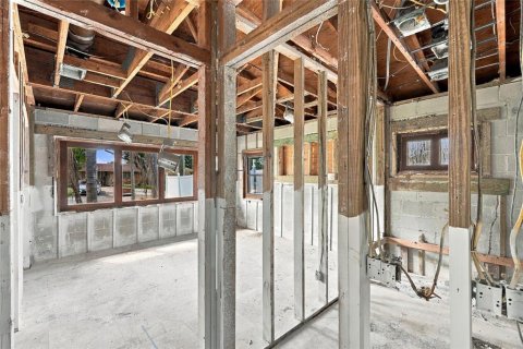 Villa ou maison à vendre à Tampa, Floride: 3 chambres, 210.05 m2 № 2360677 - photo 13