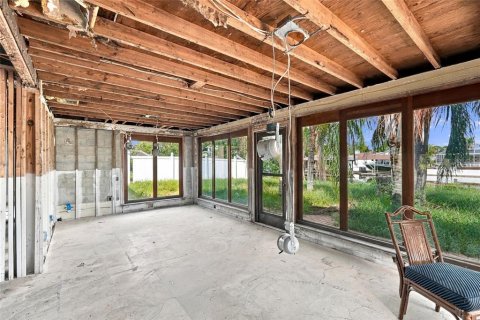 Villa ou maison à vendre à Tampa, Floride: 3 chambres, 210.05 m2 № 2360677 - photo 17