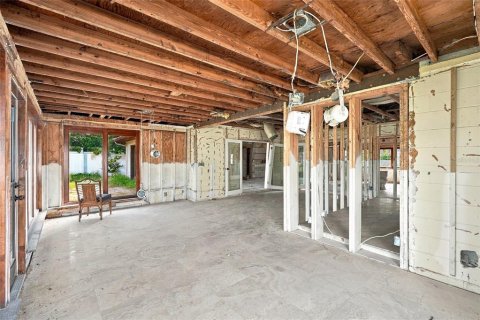 Villa ou maison à vendre à Tampa, Floride: 3 chambres, 210.05 m2 № 2360677 - photo 9