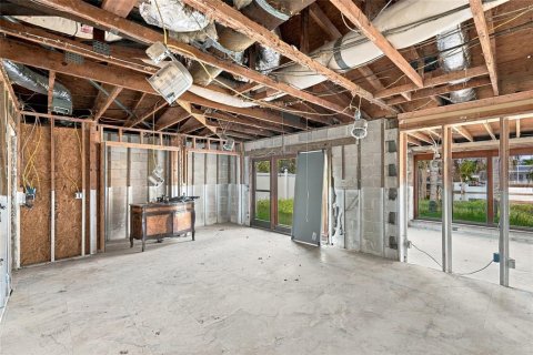 Villa ou maison à vendre à Tampa, Floride: 3 chambres, 210.05 m2 № 2360677 - photo 8