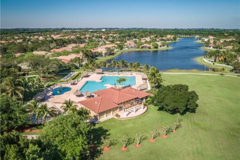 Apartment in Weston, Florida 2 bedrooms, 112.23 sq.m. № 2254438