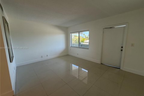 Снять в аренду кондоминиум в Форт-Лодердейл, Флорида 1 спальня, 63.92м2, № 2043755 - фото 26