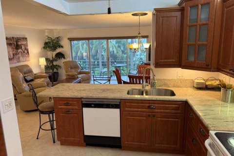 Copropriété à vendre à Hallandale Beach, Floride: 2 chambres, 102.19 m2 № 2146037 - photo 5