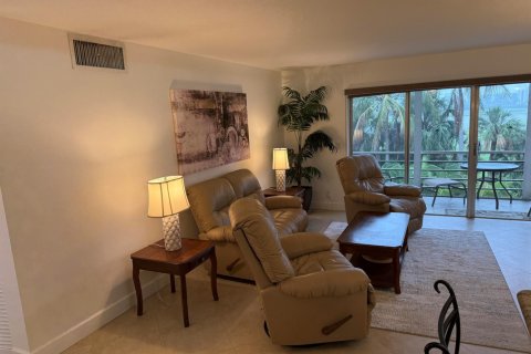 Copropriété à vendre à Hallandale Beach, Floride: 2 chambres, 102.19 m2 № 2146037 - photo 9