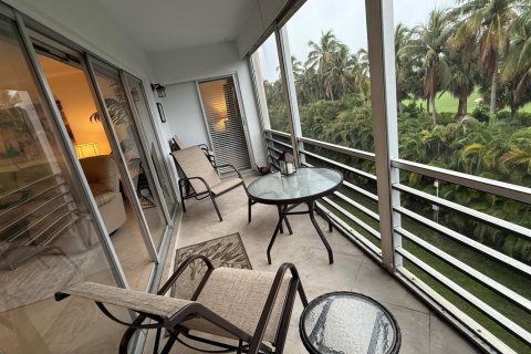 Copropriété à vendre à Hallandale Beach, Floride: 2 chambres, 102.19 m2 № 2146037 - photo 13