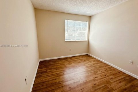 Купить кондоминиум в Уэст-Палм-Бич, Флорида 2 спальни, 102.94м2, № 1932544 - фото 12