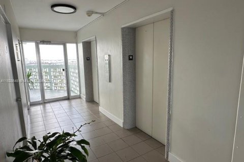 Copropriété à vendre à Fort Lauderdale, Floride: 1 chambre, 69.68 m2 № 1920996 - photo 20