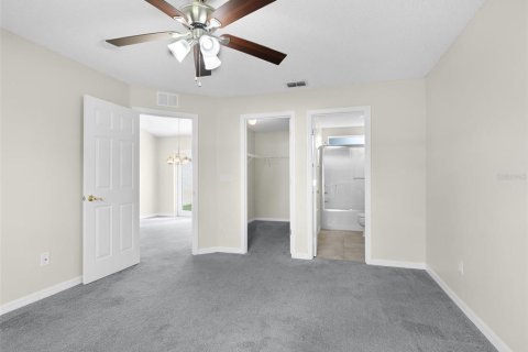 Casa en venta en Palm Coast, Florida, 4 dormitorios, 153.29 m2 № 1918885 - foto 13