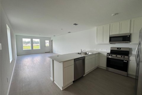 House in Kissimmee, Florida 3 bedrooms, 132.29 sq.m. № 2150558 - photo 5