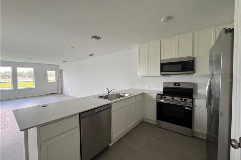House in Kissimmee, Florida 3 bedrooms, 132.29 sq.m. № 2150558 - photo 6